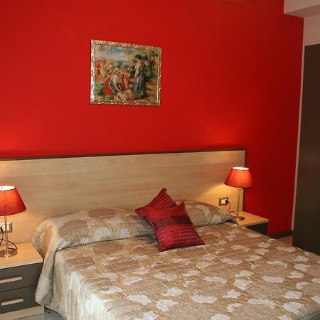 Gallery B&B Милацо Екстериор снимка
